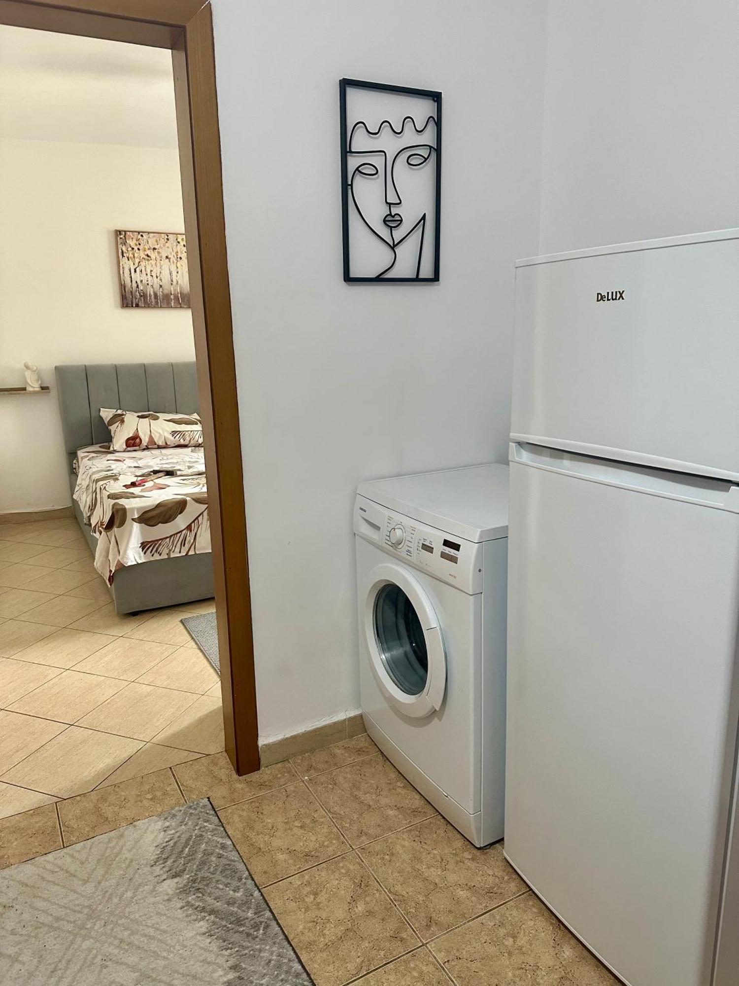 Krid Tirana Studio Flat Dış mekan fotoğraf